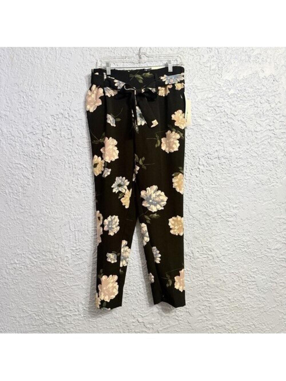 C by one Women's Floral Tie Waist Ankle Pants Tapered Leg Size M